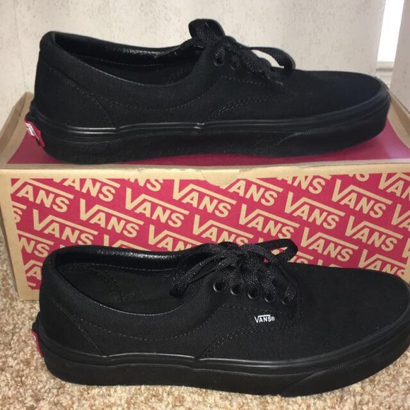 vans era all black